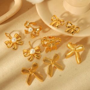 Orecchini Classici Ed Eleganti In Acciaio Inossidabile Placcato Oro 18K Con Fiocco Di Perle Geometriche Per Gioielli Da Donna Da Indossare Ogni Giorno h5 Immagine2