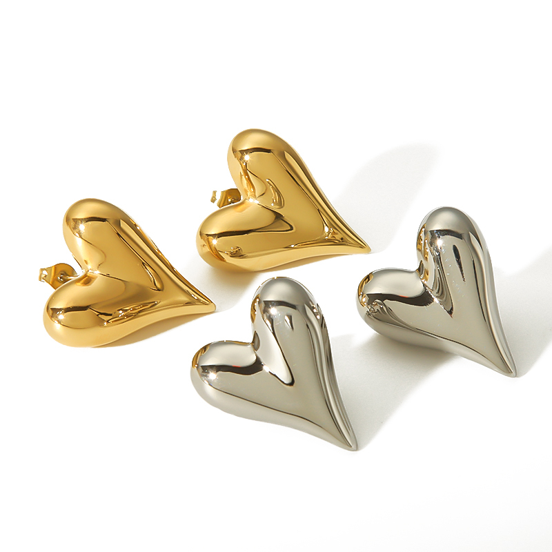1 Pair Of Simple  Gold-Plated Stainless Steel Heart-Shaped Earrings For Women's Daily Jewelry Picture3