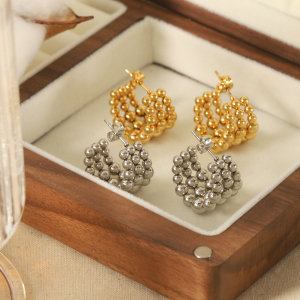1 Pair Of Creative And Fashionable  Gold-Plated Stainless Steel Round Bead Link C-Shaped Earrings Suitable For Women's Daily Wear h5 Picture2