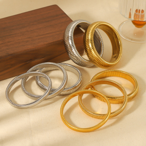 1 Piece Of  Style Fashion  Gold-Plated Stainless Steel Elastic Bracelet For Women's Jewelry For Daily Wear h5 Picture2