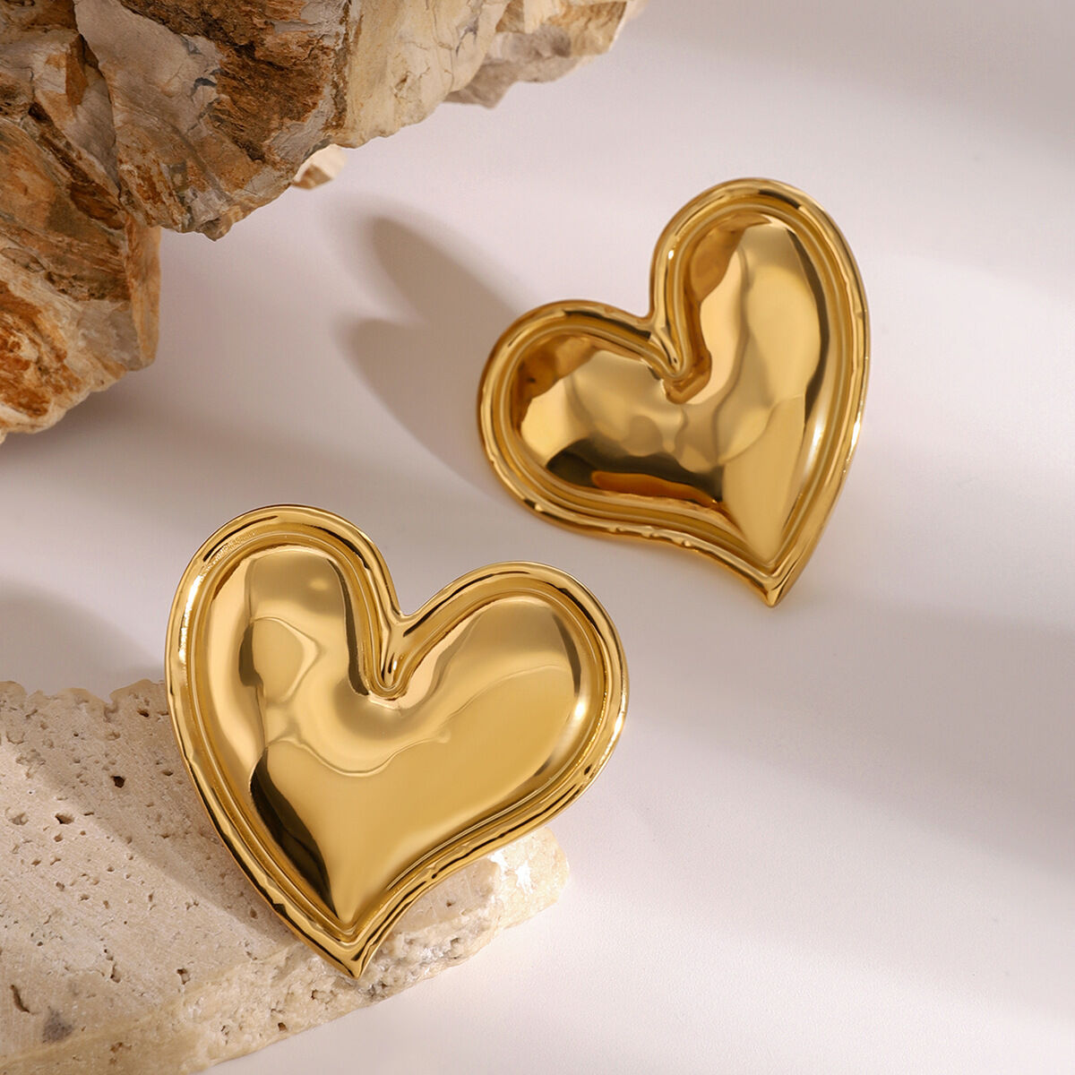 1 Pair Heart Stainless Steel Waterproof  Gold Color Stud Earrings 