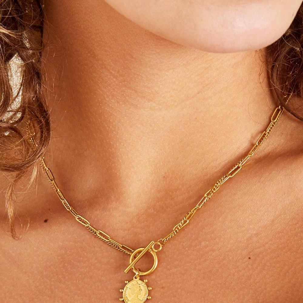 Necklace The Queen Picture5