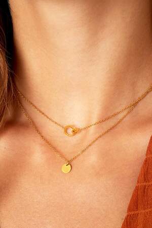Necklaces connected circles h5