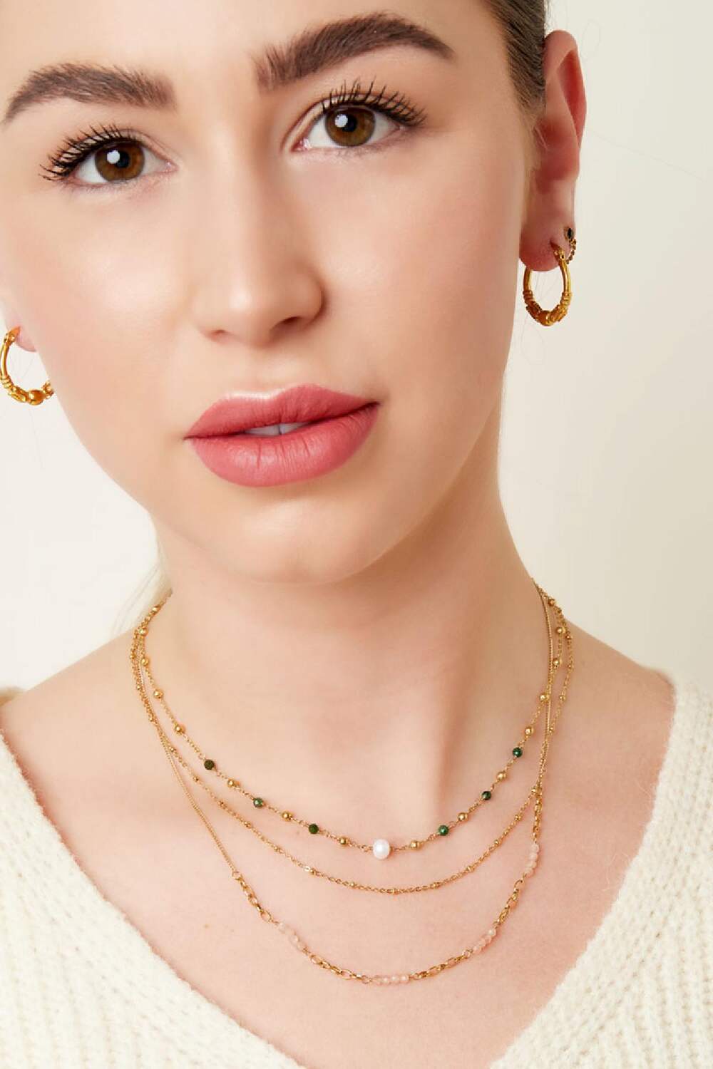 Necklace with small pearls and stone beads Picture2