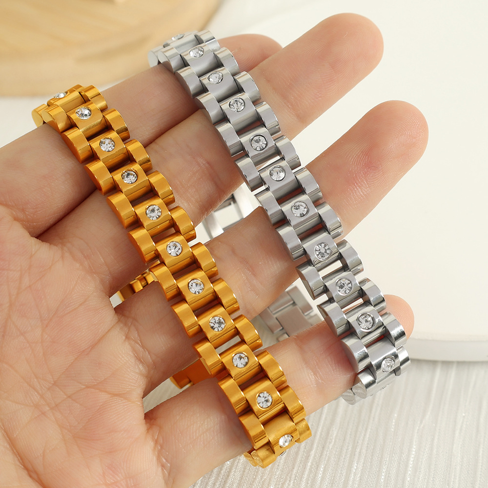 1 Stuk Eenvoudige Serie Retro Geometrische Titanium Staal  Vergulde Strass Dames Ketting Armbanden Afbeelding3