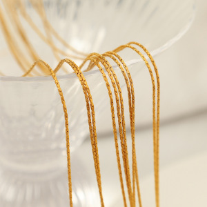 1 Pezzo Semplice Serie Semplice Nappa Acciaio Inossidabile Placcato Oro 18K Donne Collane A Strati h5 Immagine3