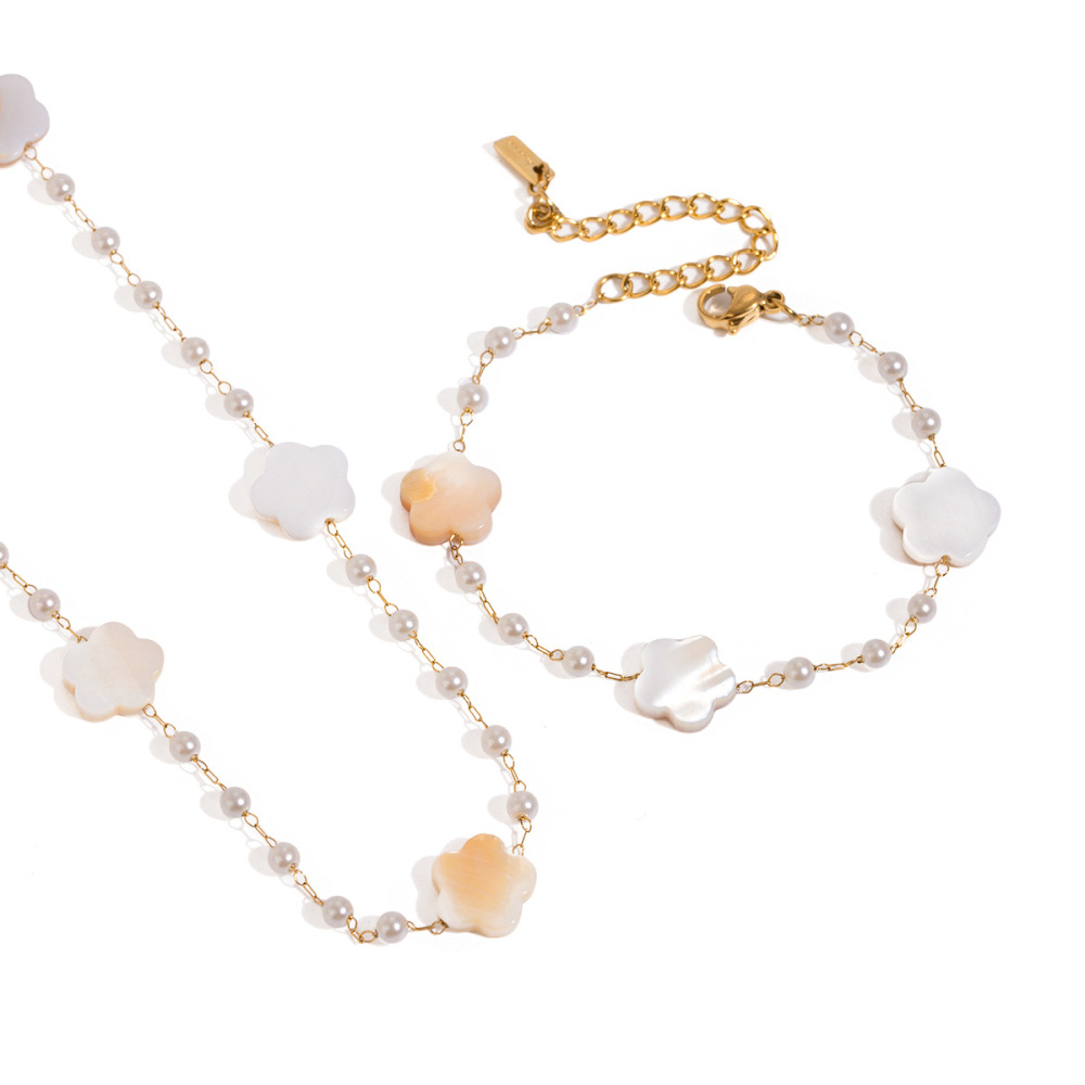 Pulsera De Cuentas Para Mujer, De Acero Inoxidable Chapado En Oro De 18 Quilates, Con Diseño De Flor Dulce, Serie Simple, 1 Unidad Imagen5