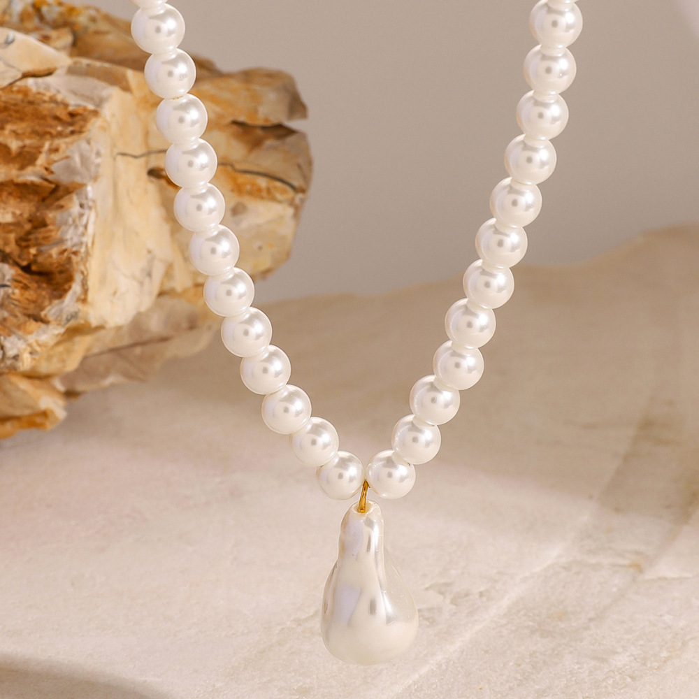 1 Piece Simple Series Retro Beads Stainless Steel  Gold Plated Artificial Pearl Women Pendant Necklaces Picture2