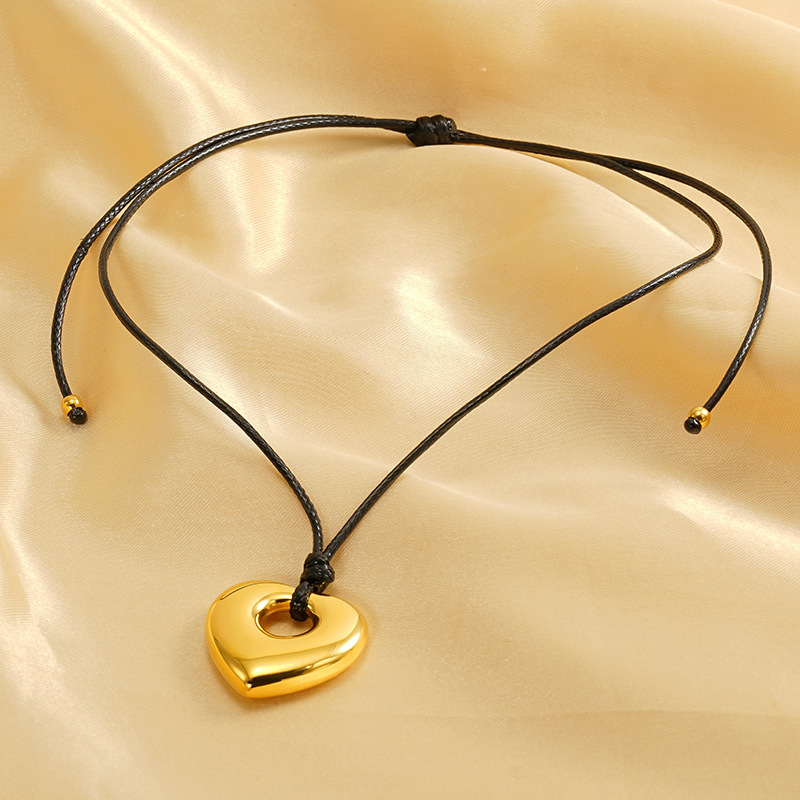 Collar Con Colgante De Acero Inoxidable Chapado En Oro De 18 Quilates Para Mujer, Serie Simple, Corazón Clásico, 1 Pieza Imagen2