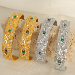 1 Piece Classic Series Retro Eye Stainless Steel Gold Plated Zircon Women Bangles h5 Picture2