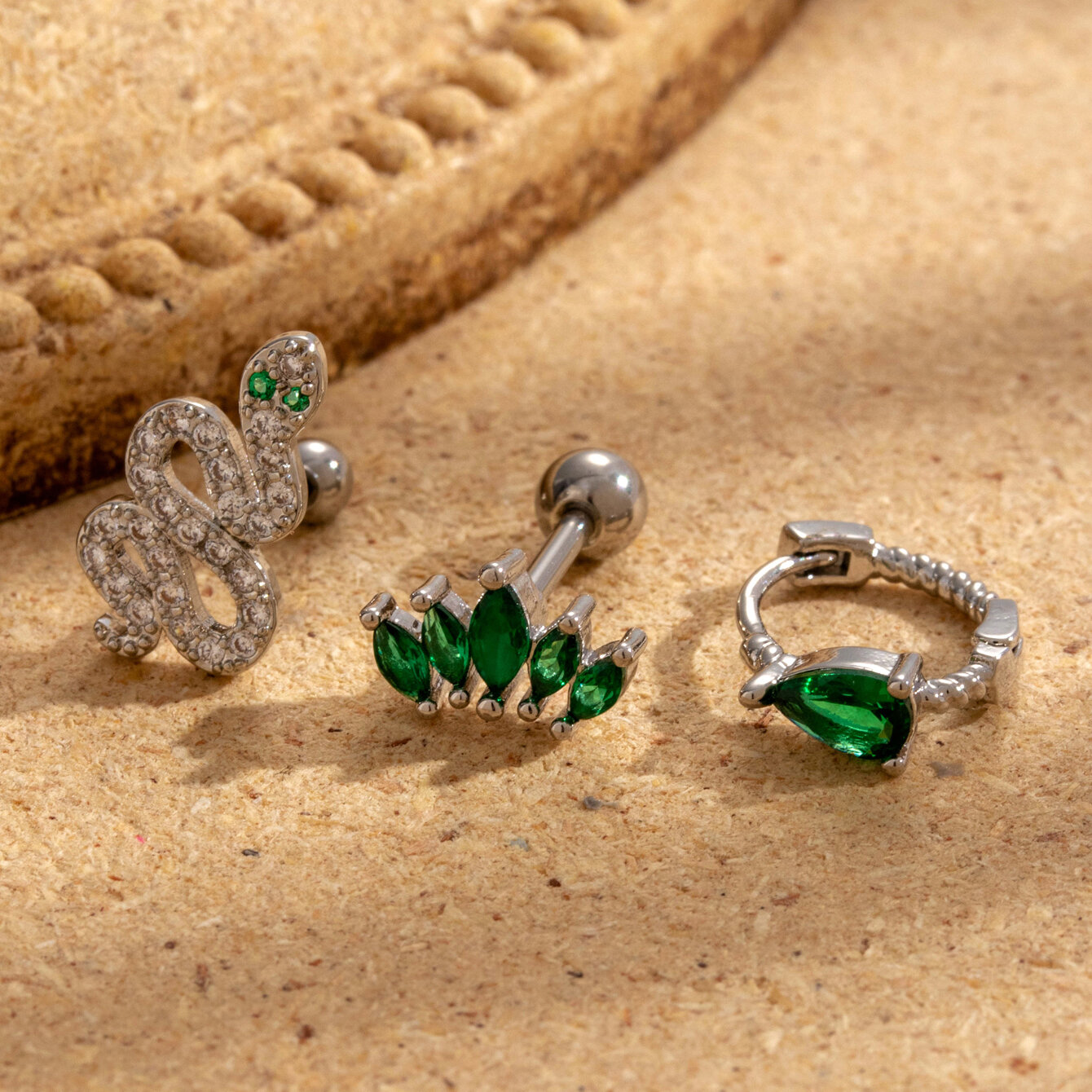 1 Piece Simple Series Classic Animal Copper No Plating Material Zircon Women Piercing Earrings h5 Picture2