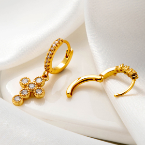 1 Piece Simple Series Classic Flower Copper No Plating Material Zircon Women Piercing Earrings h5 Picture3