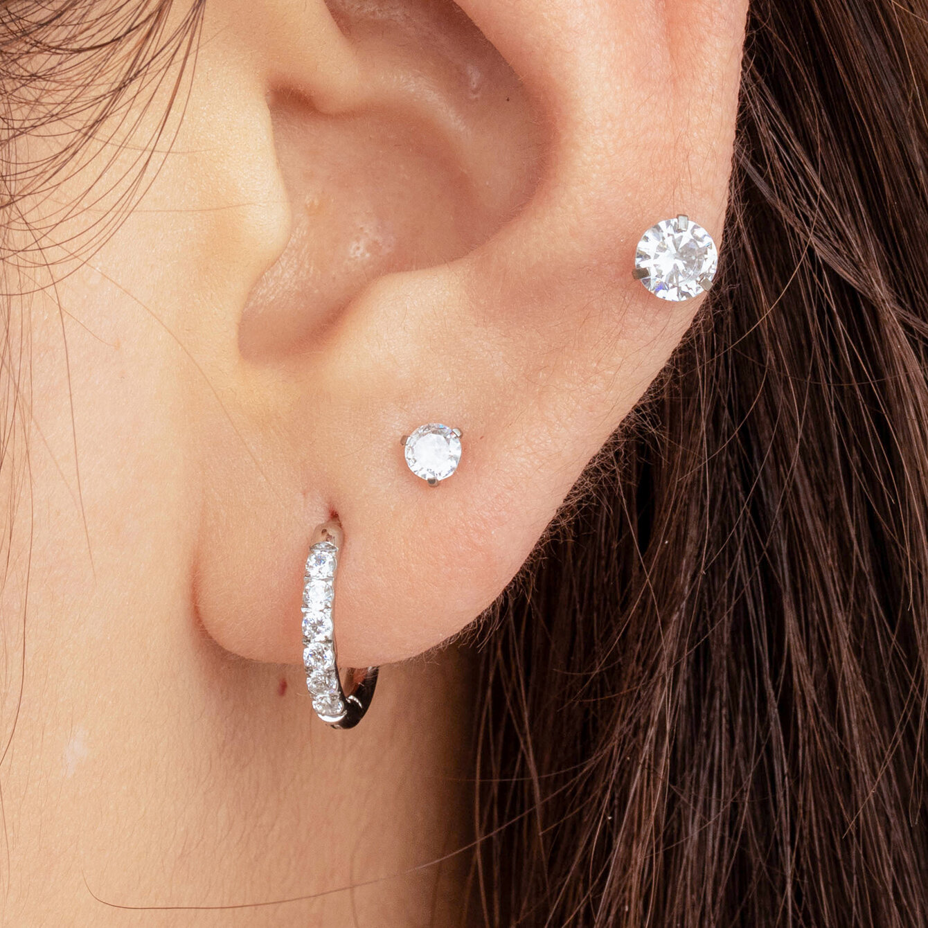 1 Stück Simple Series Klassische geometrische Ohrstecker aus Titanstahl ohne Beschichtung mit Zirkonia für Damen 
