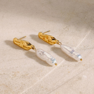 1 Pair Classic Series Oval Stainless Steel Gold Plated Artificial Pearl Women Drop Earrings h5 Picture3