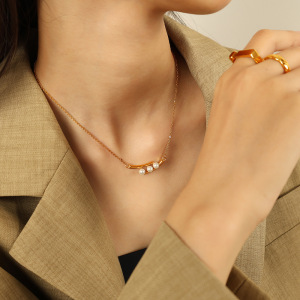 1 Piece Simple Series Retro Beads Stainless Steel  Gold Plated Artificial Pearl Women Pendant Necklaces h5 Picture4
