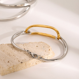 1 Stuk Eenvoudige Serie Ringvormige Roestvrijstalen Vergulde Damesarmbanden h5 Afbeelding3