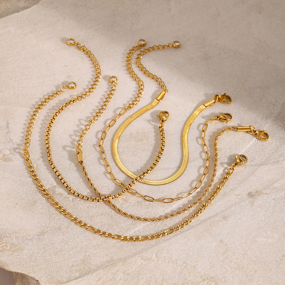 1 pezzo semplice serie  linea acciaio inossidabile placcato oro 18k donne catena bracciali 
