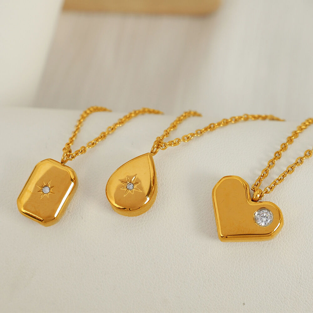 1 Stück Simple Series Retro Herz Edelstahl 18 Karat vergoldet Zirkon Damen Anhänger Halsketten h5 Bild2