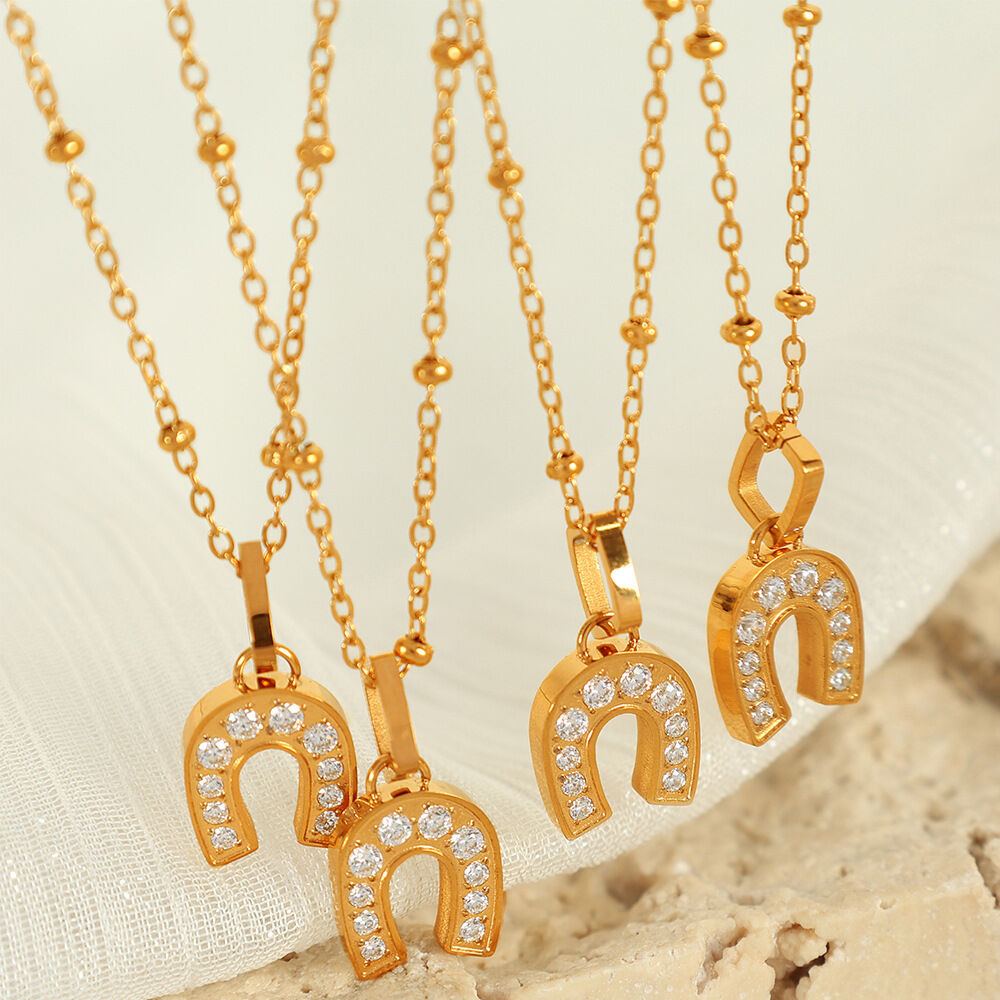 1 pezzo semplice serie semplice geometrico acciaio inossidabile placcato oro 18K zircone donne collane con ciondolo 