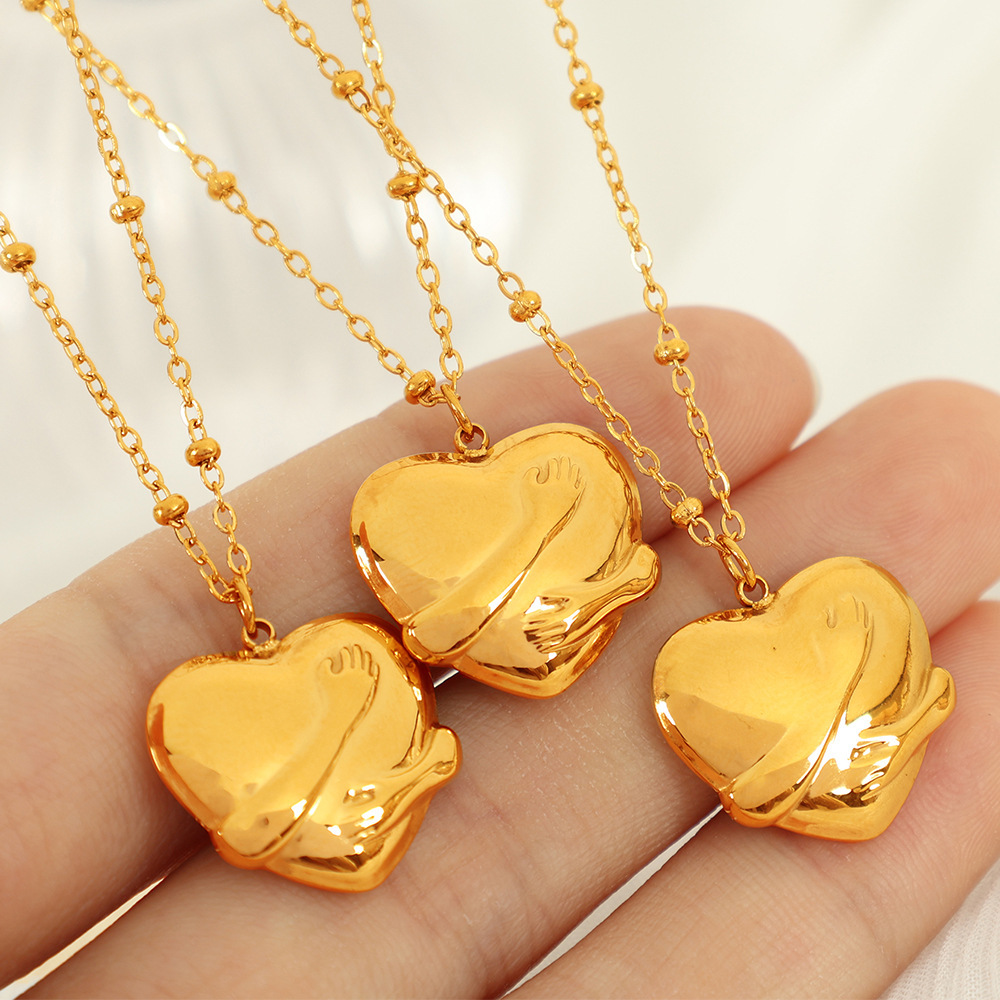 1 Piece Simple Series Retro Heart Titanium Steel Gold Plated Women Pendant Necklaces Picture2