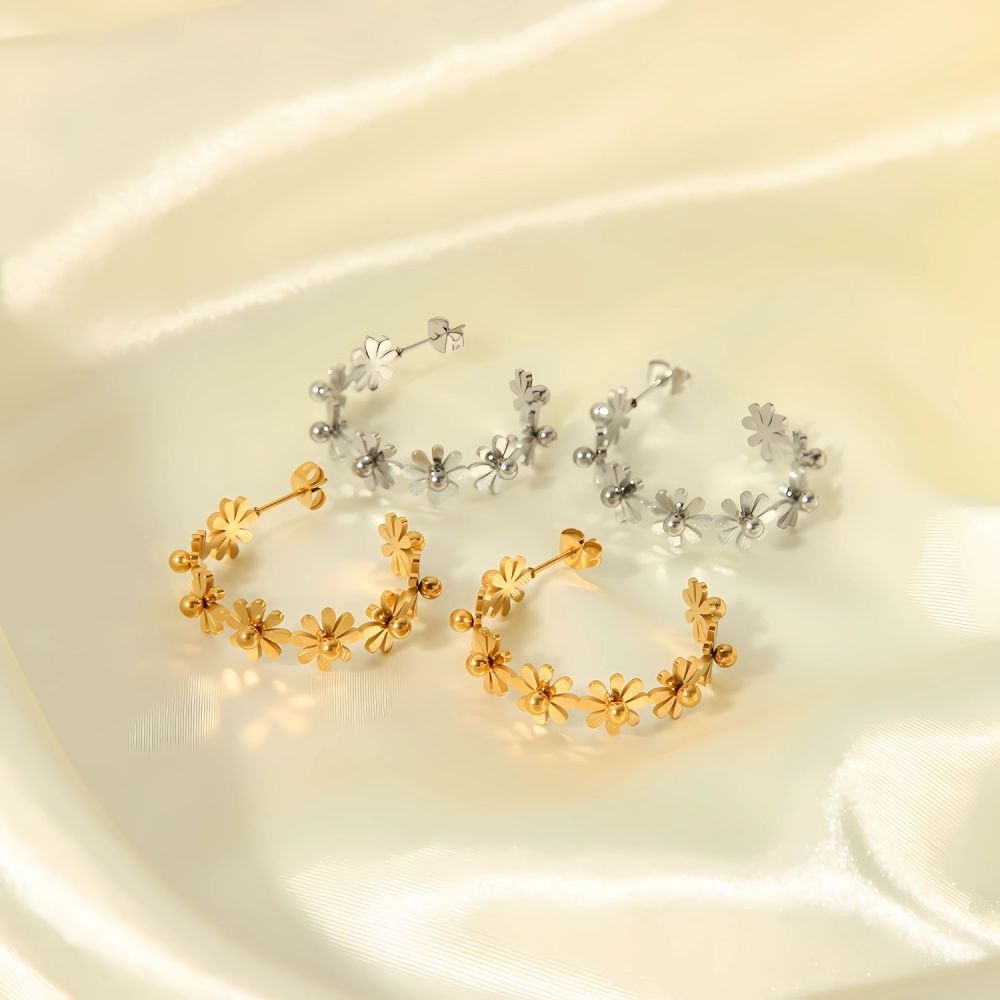 1 Pair Simple Series Sweet Geometric Stainless Steel  Gold Plated Women Stud Earrings Picture3