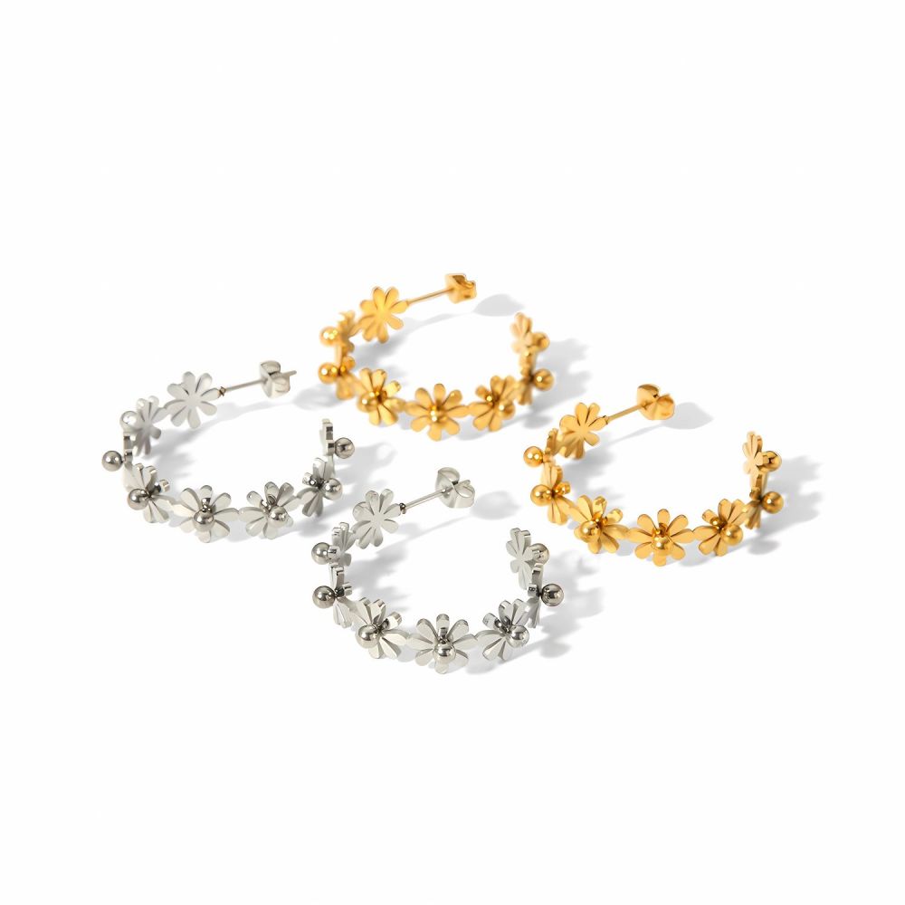 1 Pair Simple Series Sweet Geometric Stainless Steel  Gold Plated Women Stud Earrings Picture4