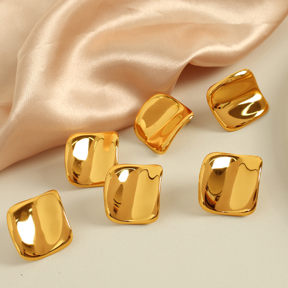 1 Pair Simple Series Glossy Stainless Steel  Gold Color Plated Women's Stud Earrings Picture2