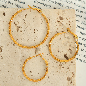 1 Par De Aretes De Aro Clásicos De Acero Inoxidable De Color Sólido Chapados En Oro De 18 Quilates Para Mujer h5 Imagen3
