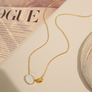 1 Piece Romantic Series Elegant Ellipse Titanium Steel Gold Color Plated Shell Women's Pendant Necklaces h5 Picture3
