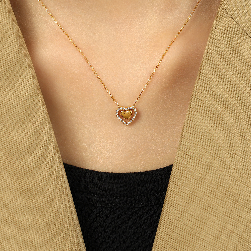 1 Piece Romantic Series Fashionable Heart Titanium Steel Gold Color Plated Rhinestone Women's Pendant Necklaces Picture3