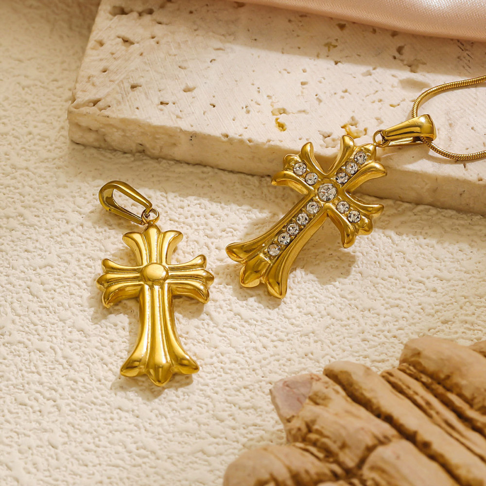 1 Piece Luxurious Series Retro Cross Stainless Steel Waterproof Gold Color Women's Pendants h5Picture3