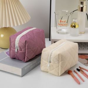 1 Piece Simple Series Plaid Portable Large Capacity Toiletry Women's Cosmetic Bags h5 Picture4