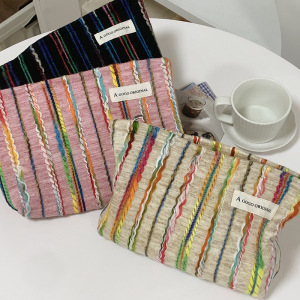 1 Piece Romantic Series Vacation Strip Yarn Women's Bags h5 Picture3