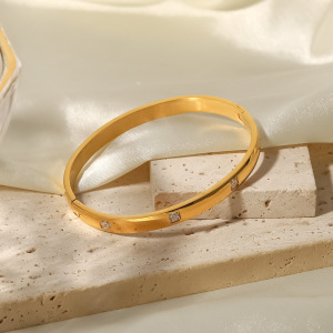 1 Stuk Eenvoudige Stijl Retro Stijl Geometrische Roestvrij Staal Vergulde Inleg Zircon Dames Open Bangles h5 Afbeelding6
