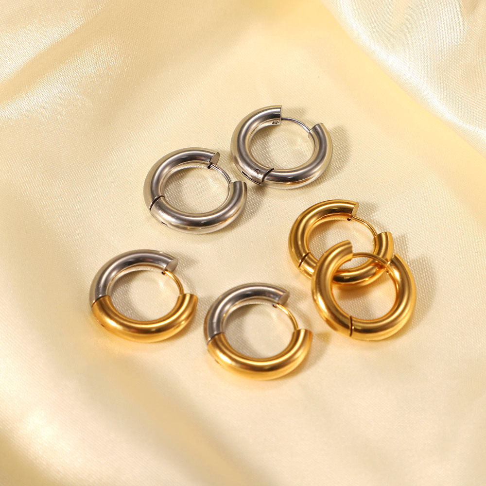 1 Pair Classic Stainless Steel Waterproof Hoop Earrings Picture3