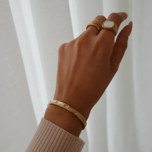 1 Stuk Eenvoudige Stijl Retro Stijl Geometrische Roestvrij Staal Vergulde Inleg Zircon Dames Open Bangles h5 Afbeelding8