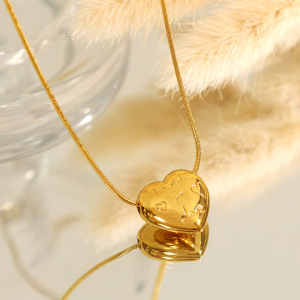 1 Piece Romantic Series Trendy Heart Shape Letter Stainless Steel Waterproof Gold Color Women's Pendant Necklaces h5 Picture3