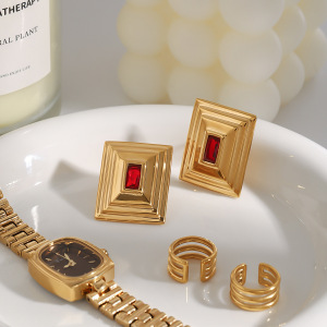 1 Paio Di Orecchini A Bottone Da Donna In Acciaio Inossidabile Color Oro, Impermeabili, Di Forma Quadrilatera Retrò, Di Lusso h5 Immagine8