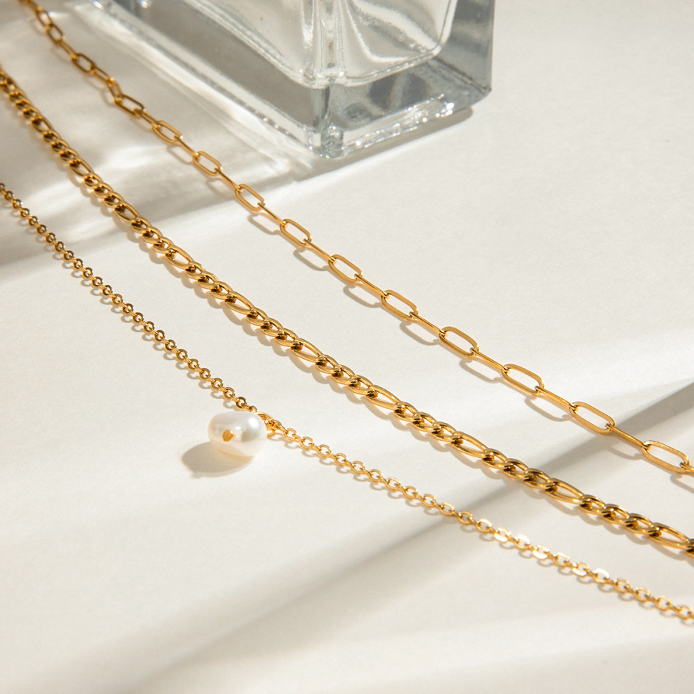 1 Piece Elegant Series All-Match Multi-Layer Stainless Steel Waterproof Gold Color Women's Layered Necklaces Picture6