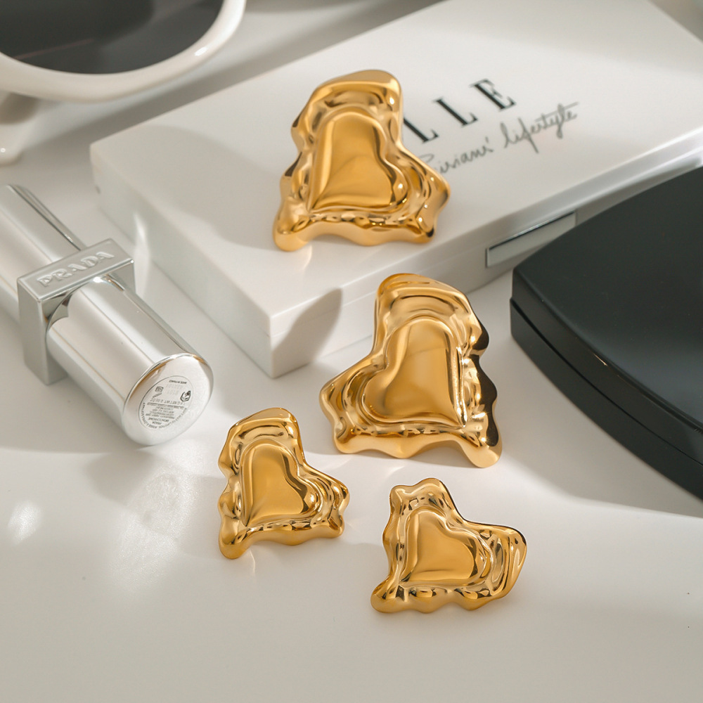 1 Stück Romantische Serie Retro Unregelmäßiger Herzförmiger Edelstahl Wasserdicht Goldfarbener Damenring Bild6