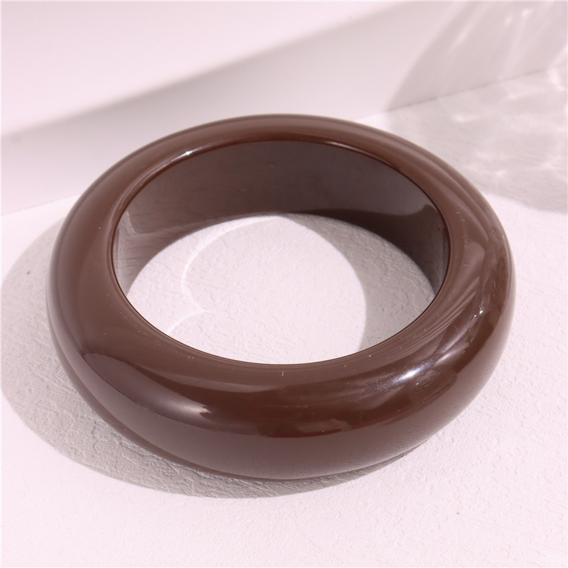 1 Piece Haute Vintage Round Acrylic Women's Bangles Picture4
