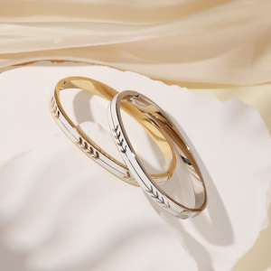 1 Stuk Klassieke Serie Elegante Armband Van Roestvrij Staal Met Olijftakpatroon, Waterdicht, Goudkleurig h5 Afbeelding2