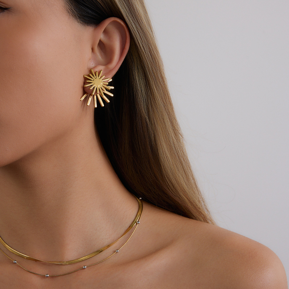 Orecchini A Bottone Da Donna Color Oro Impermeabili In Acciaio Inossidabile Sun Immagine7