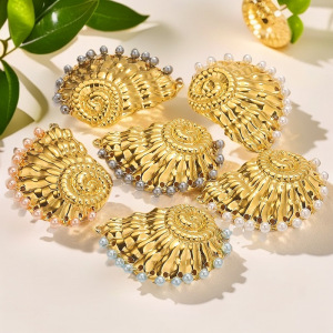 1 Piece Stylish Conch Shape Stainless Steel Waterproof Women's Pendants h5 Picture4