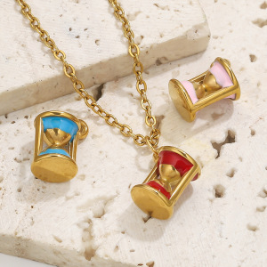 1 Piece Delicate Series Sand Clock Stainless Steel Waterproof Gold Color Women's Pendants h5 Picture4