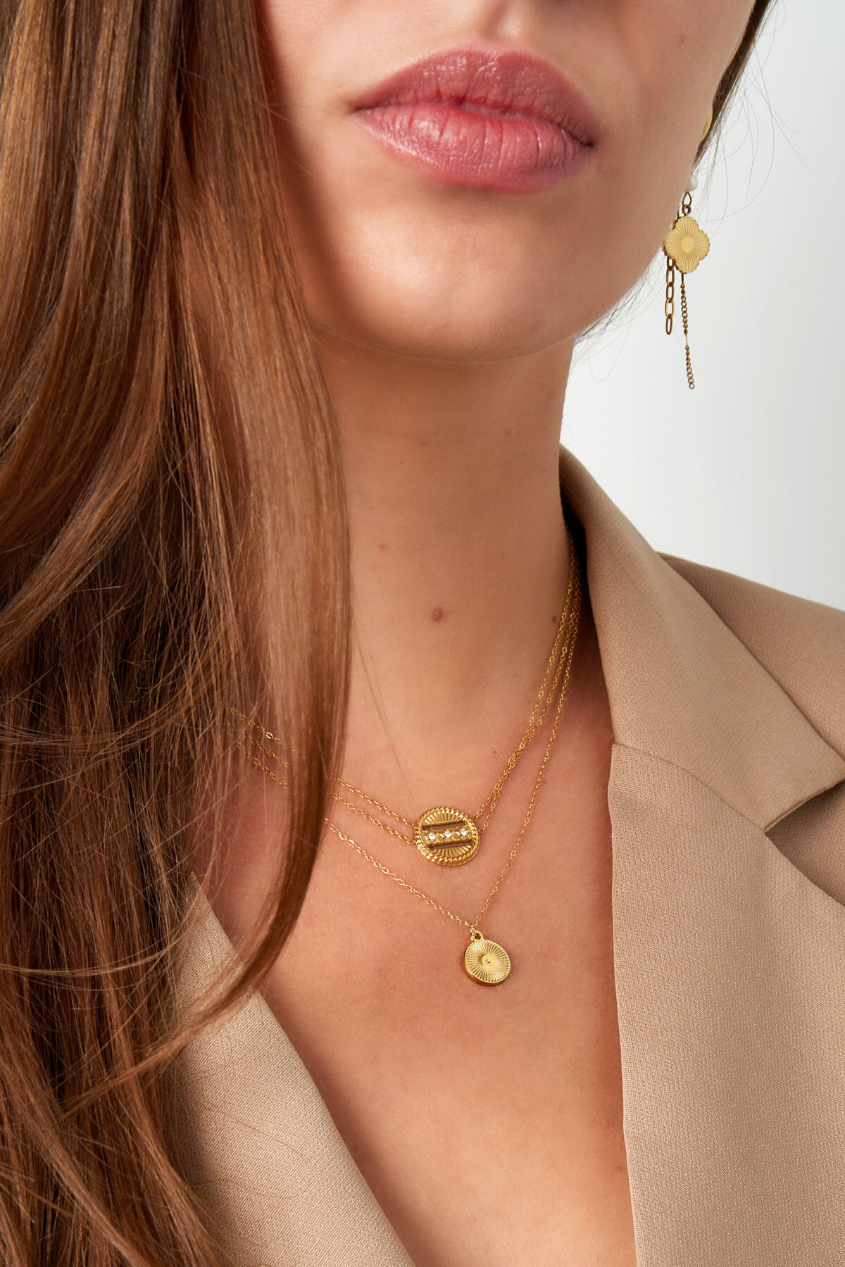 collar moneda redonda h5Imagen3