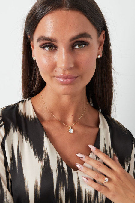 necklace square stone 2