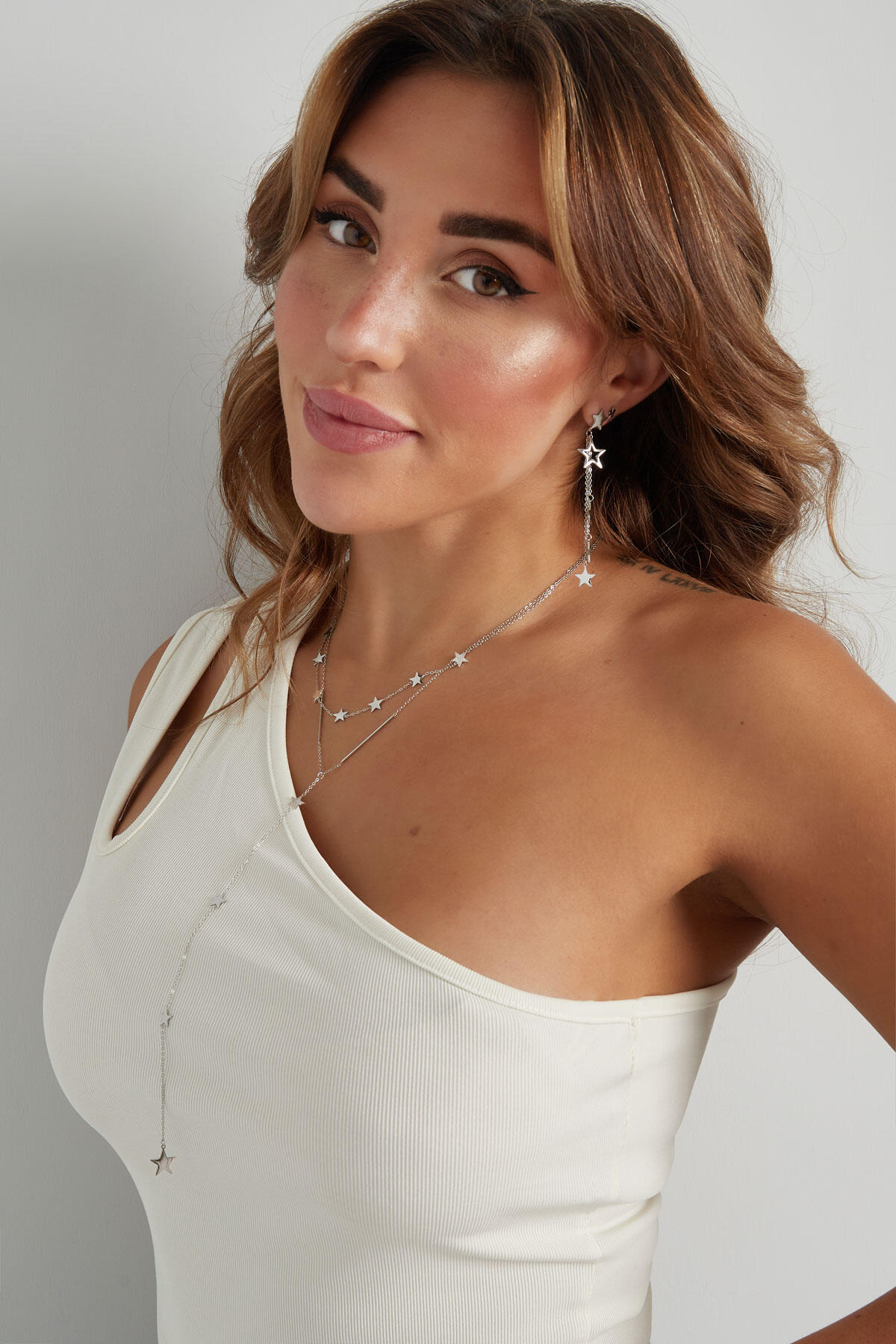 necklace center piece stars