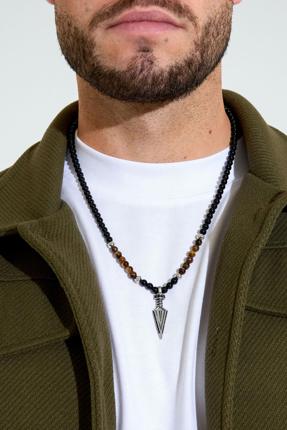 Collana da uomo con perline e ciondolo h5Immagine3