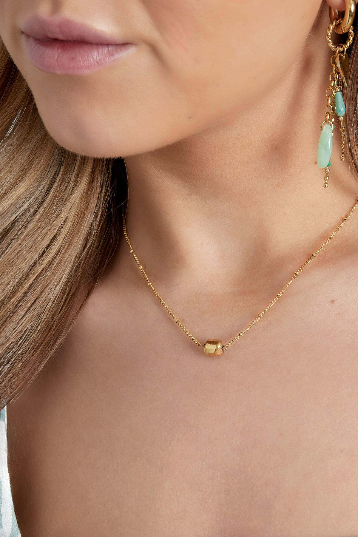 collana semplice con palline Immagine3